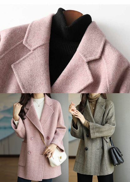 Well Tailored Coat with a Graceful Silhouette