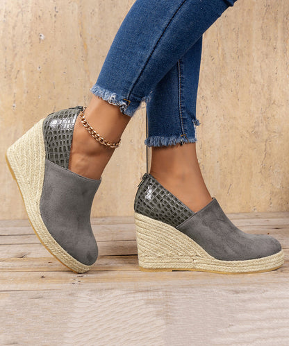 Chic Orthopedic Heels with Unique Design