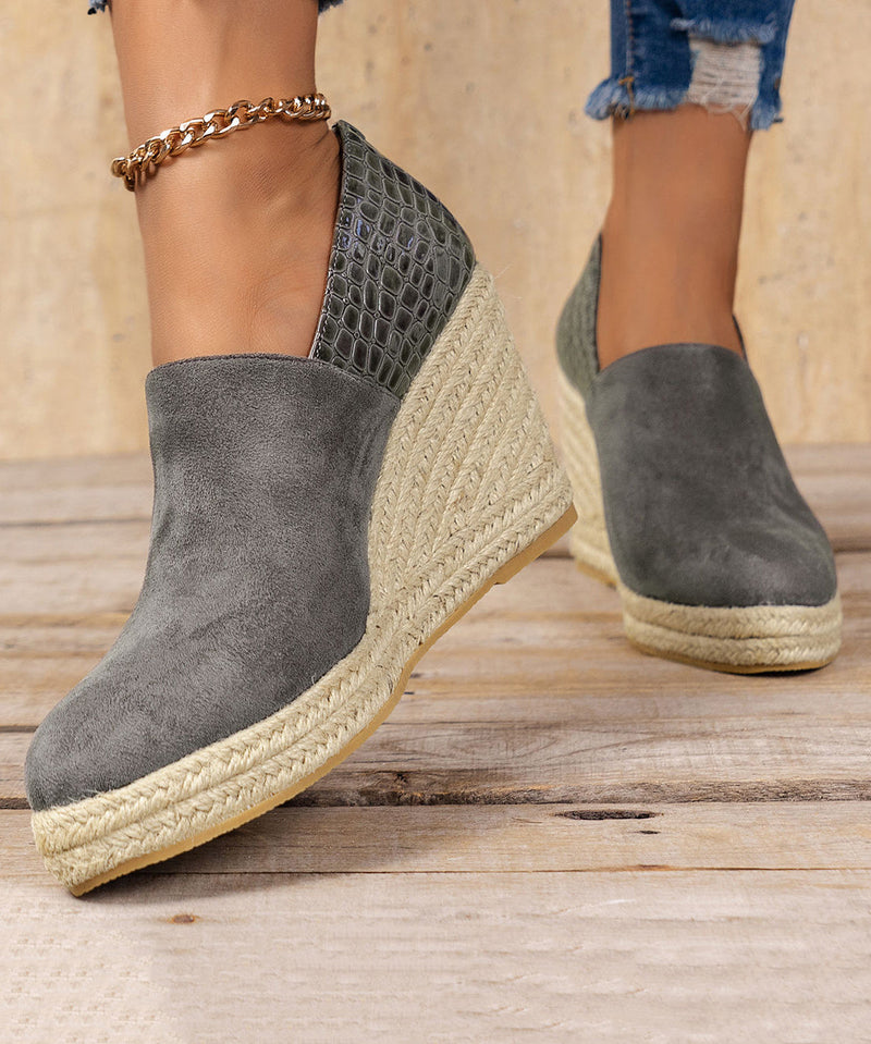 Chic Orthopedic Heels with Unique Design