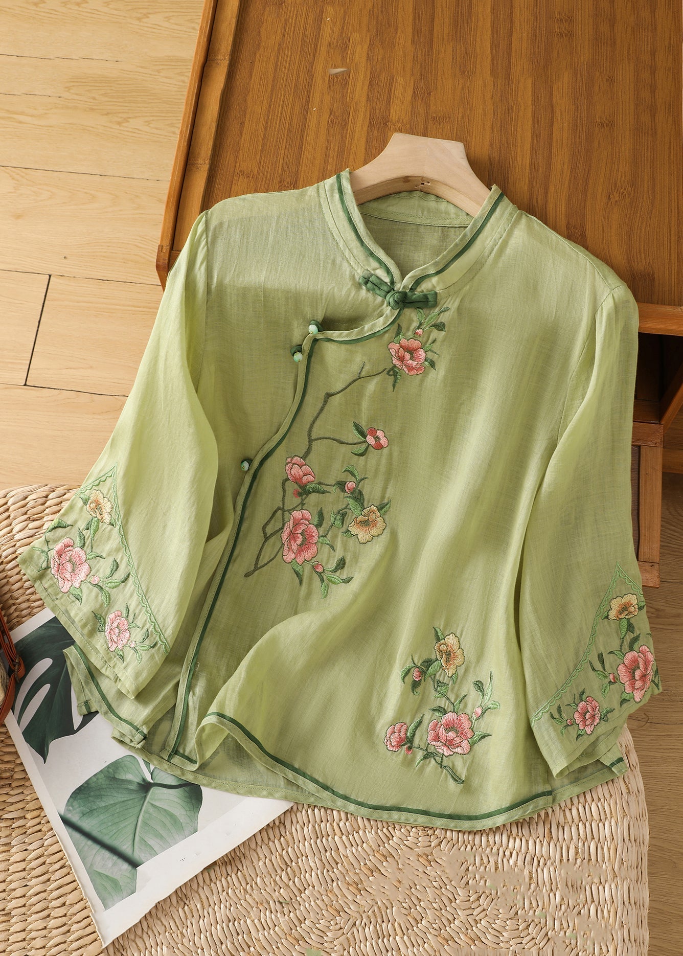 Elegantly Styled Shirt for Everyday Wear