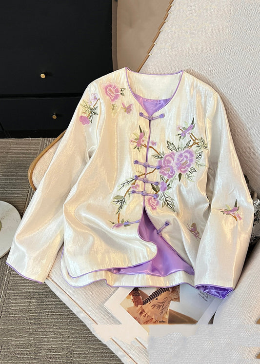 Elegantly Styled Coat for Everyday Wear