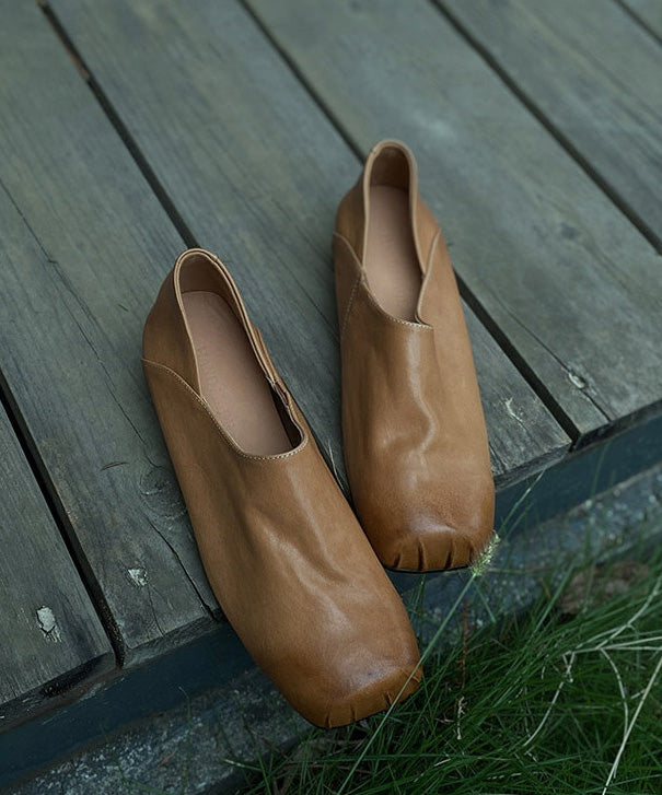 Chic Orthopedic Flats with Unique Design