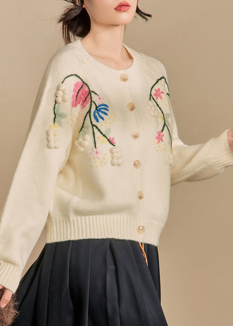 Classic Vintage Cardigan with a Flattering Fit