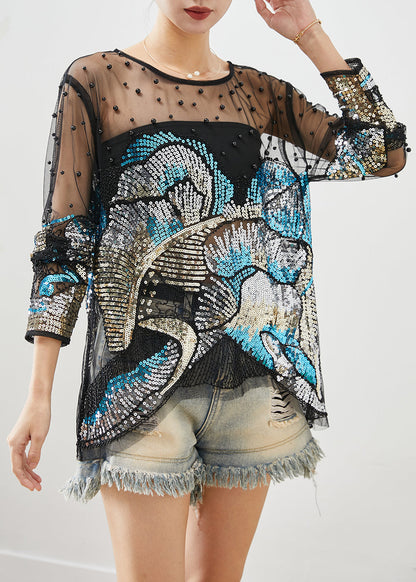 Well Tailored Blouse with a Graceful Silhouette