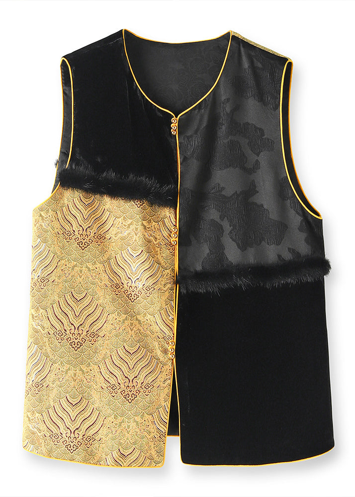Gracefully Styled Garment for Any Occasion