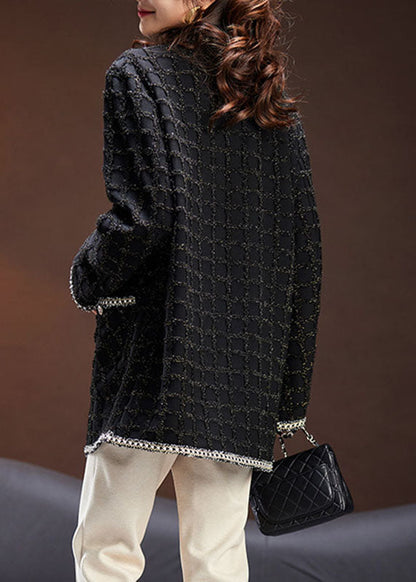 Beautifully Finished Coat in a Timeless Design