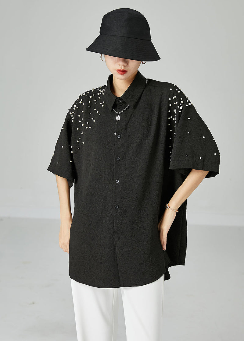 Sophisticated Blouse with a Clean Classic Look