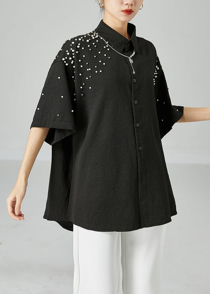 Sophisticated Blouse with a Clean Classic Look