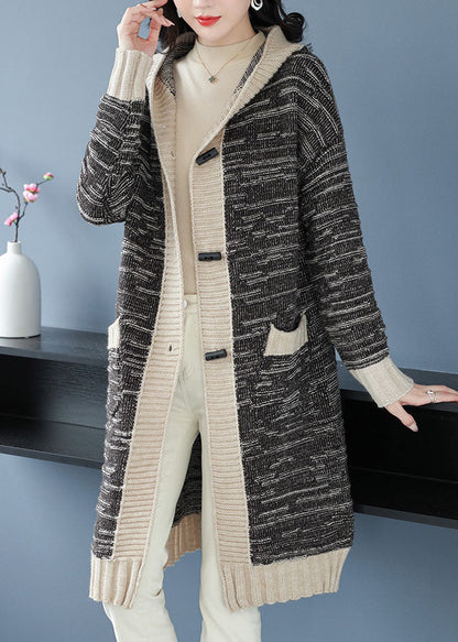 Classic Vintage Coat with a Flattering Fit