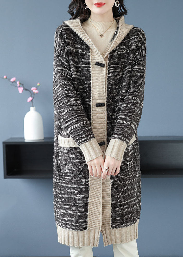 Classic Vintage Coat with a Flattering Fit
