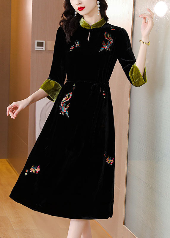Classic Vintage & Enduringly Stylish Dress