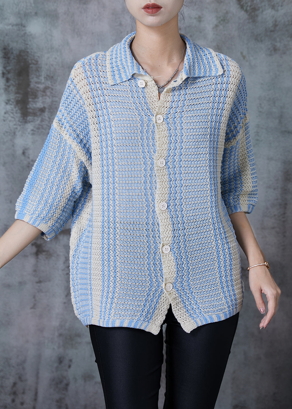 Classic Vintage Shirt with a Flattering Fit
