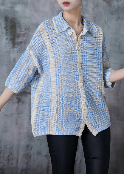 Classic Vintage Shirt with a Flattering Fit