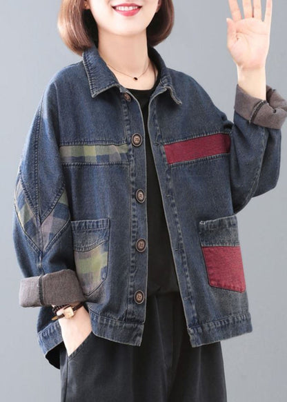 Gracefully Styled Coat for Any Occasion