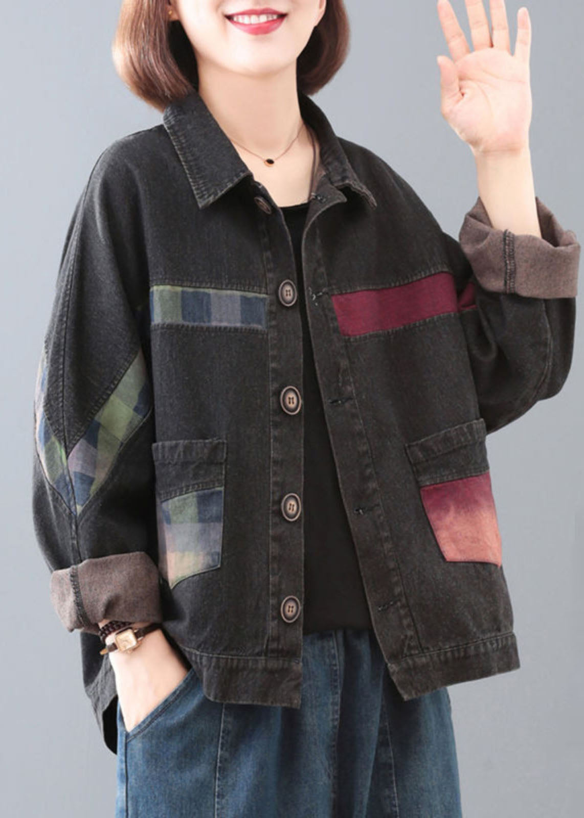 Gracefully Styled Coat for Any Occasion