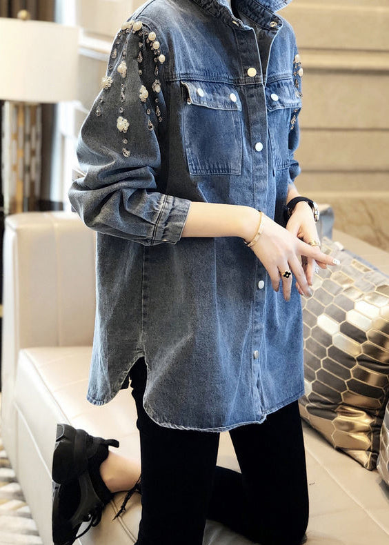 Beautifully Finished Coat in a Timeless Design