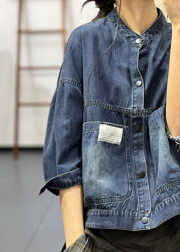 Elegantly Styled Coat for Everyday Wear