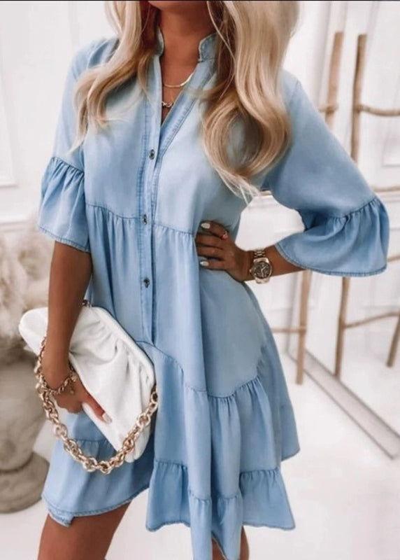 Gracefully Styled Dress for Any Occasion