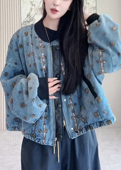 Gracefully Styled Coat for Any Occasion