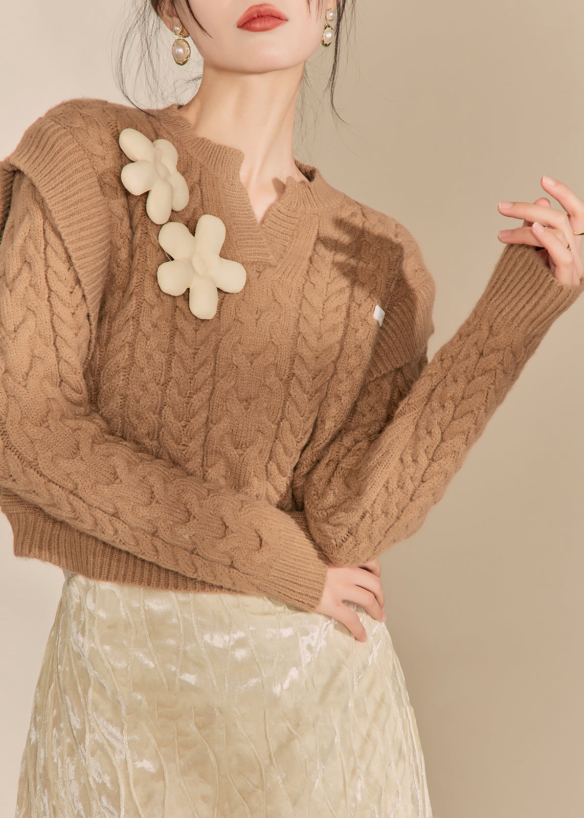 Classic Vintage Sweater with a Flattering Fit
