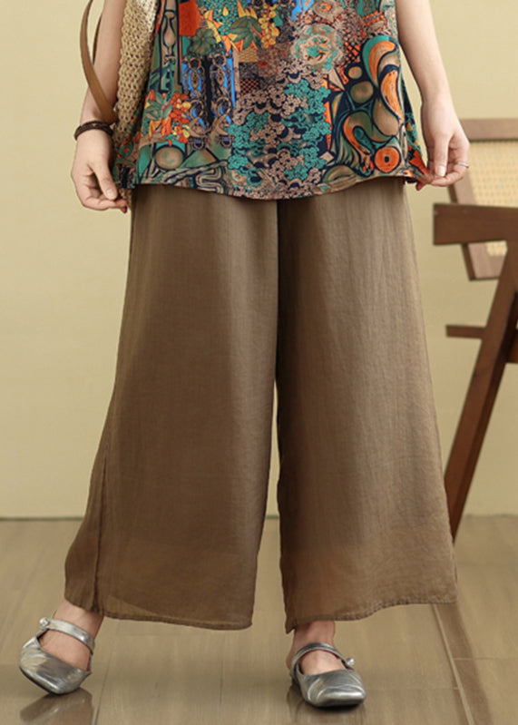 Effortlessly Elegant Pants with a Timeless Design