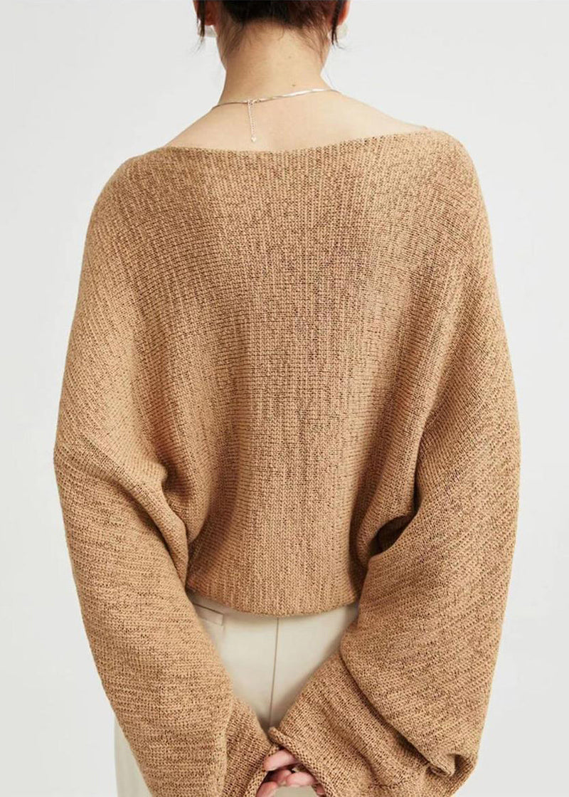 A Vintage Style Top with Delicate Timeless Details