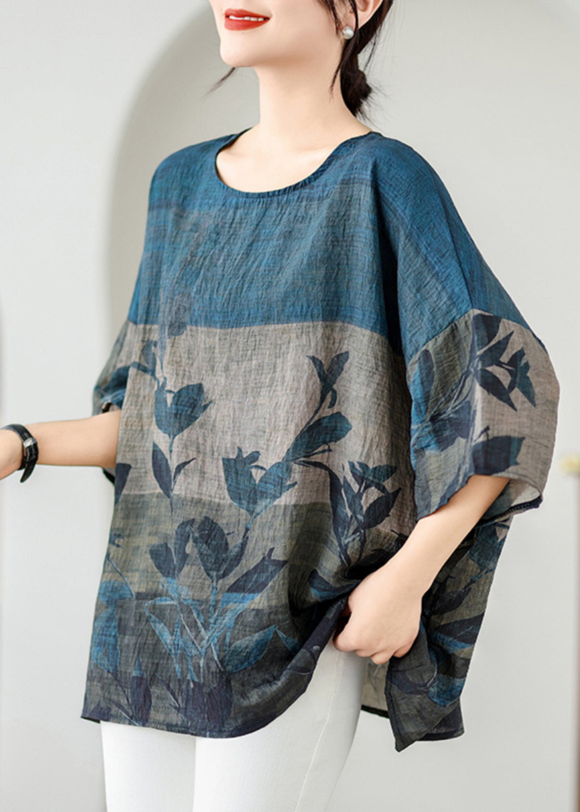 Beautifully Crafted Top in a Classic Style