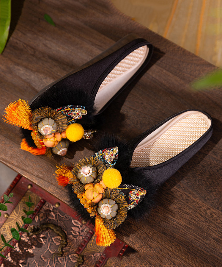 Graceful Orthopedic Slippers for Modern Look