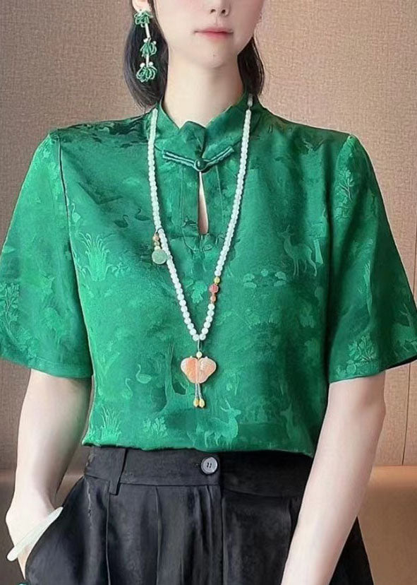 Classic Vintage & Enduringly Stylish Blouse