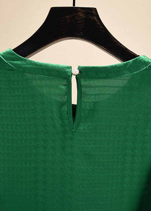 Effortlessly Elegant Shirt with a Timeless Design