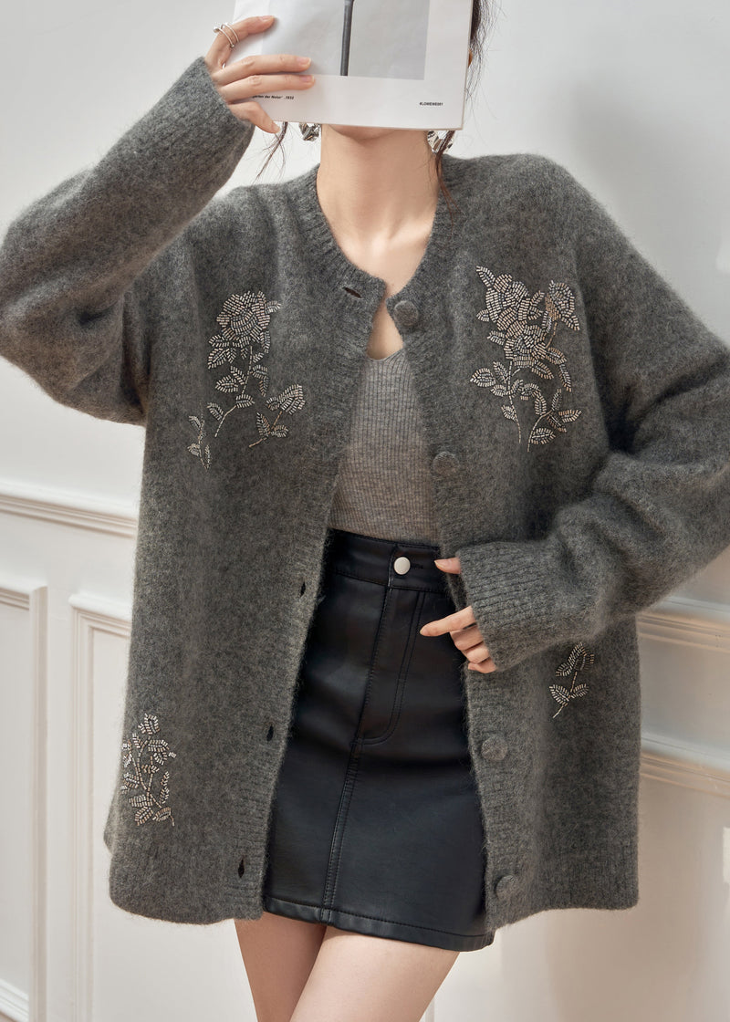 Polished Cardigan with an Effortless Classic Look