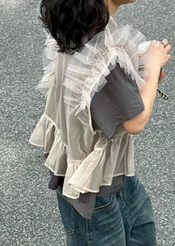 Effortlessly Elegant Top with a Timeless Design