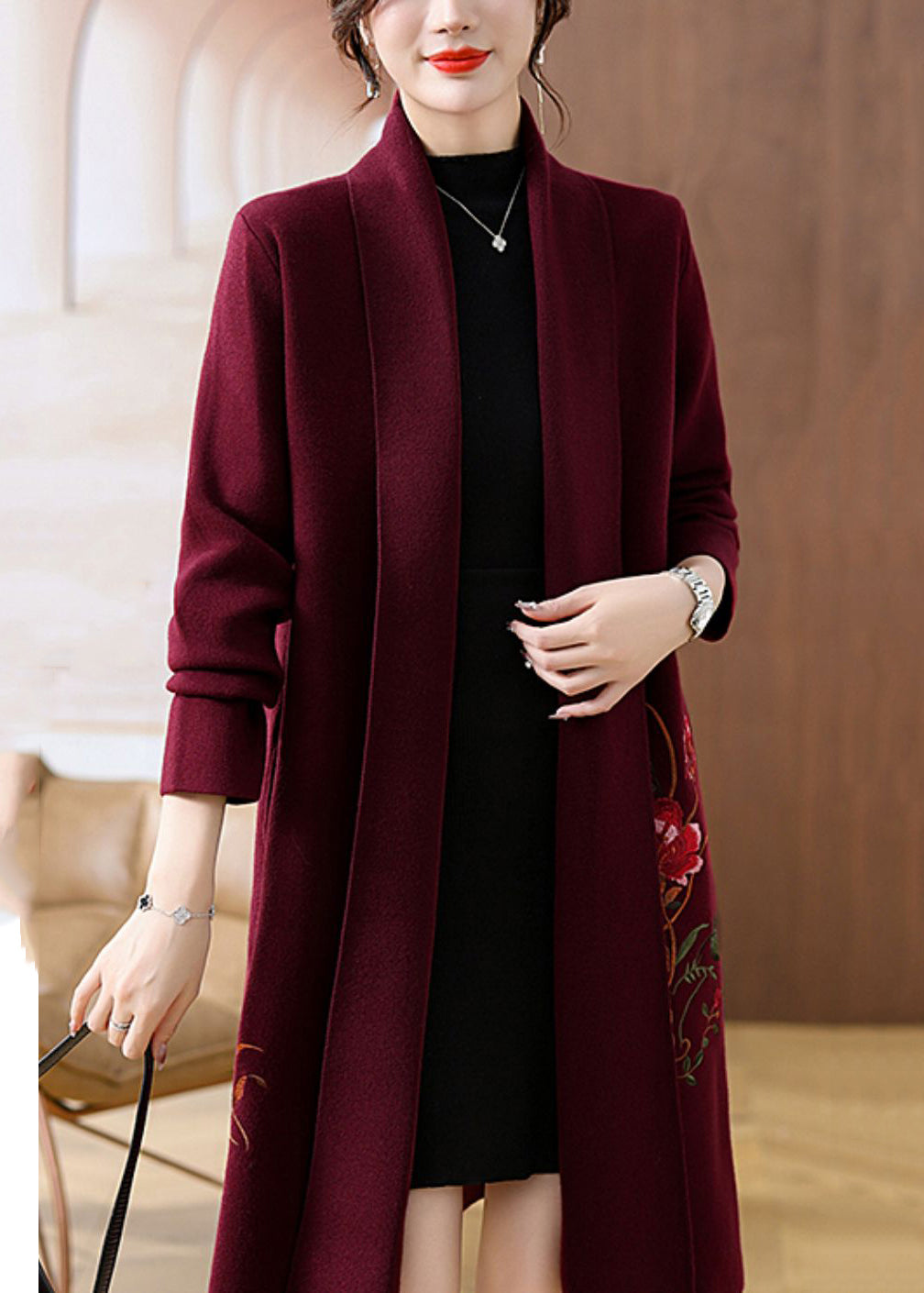 Elegantly Styled Coat for Everyday Wear