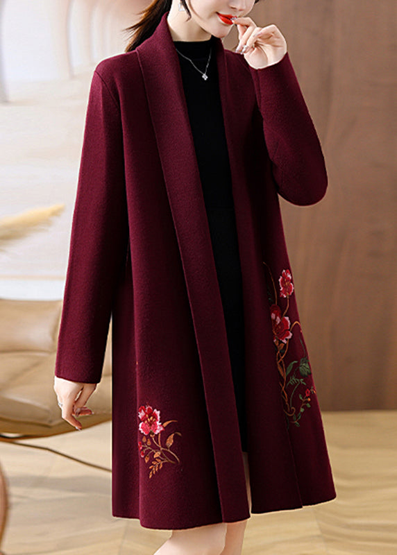 Elegantly Styled Coat for Everyday Wear