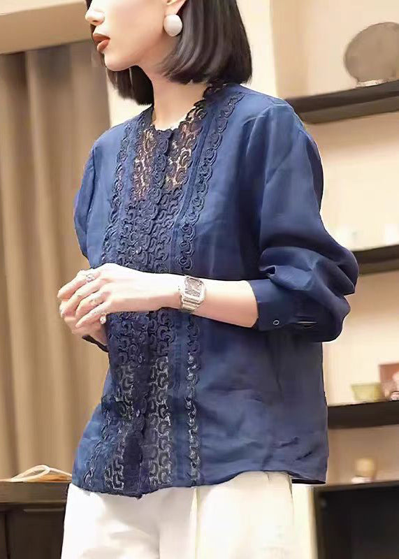 Effortlessly Elegant Top with a Timeless Design