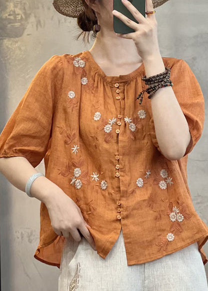 Classic Vintage Blouse with a Flattering Fit
