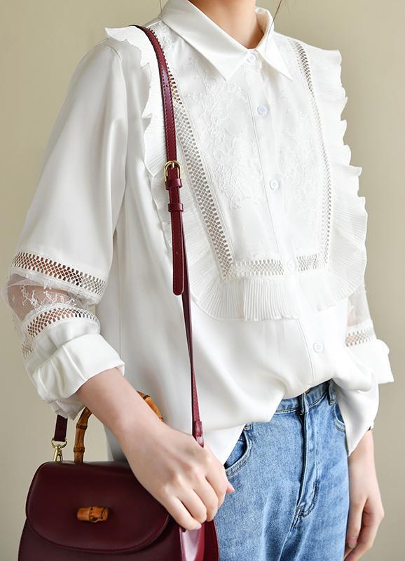 Well Tailored Top with a Graceful Silhouette