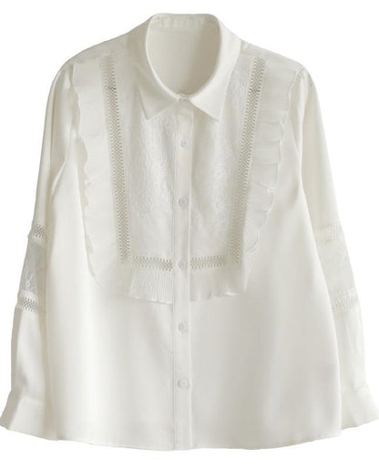Well Tailored Top with a Graceful Silhouette