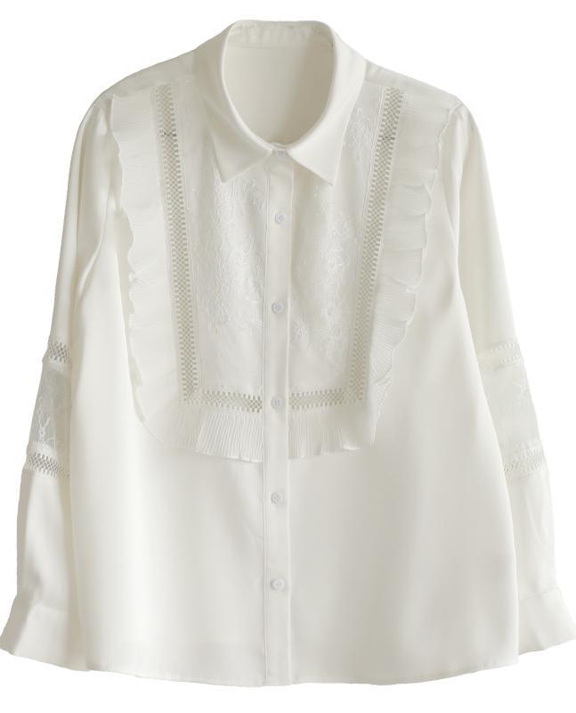Well Tailored Top with a Graceful Silhouette