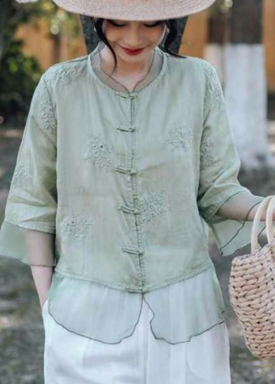 Beautifully Finished Shirt in a Timeless Design