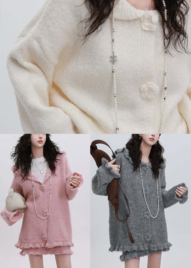 Gracefully Styled Garment for Any Occasion