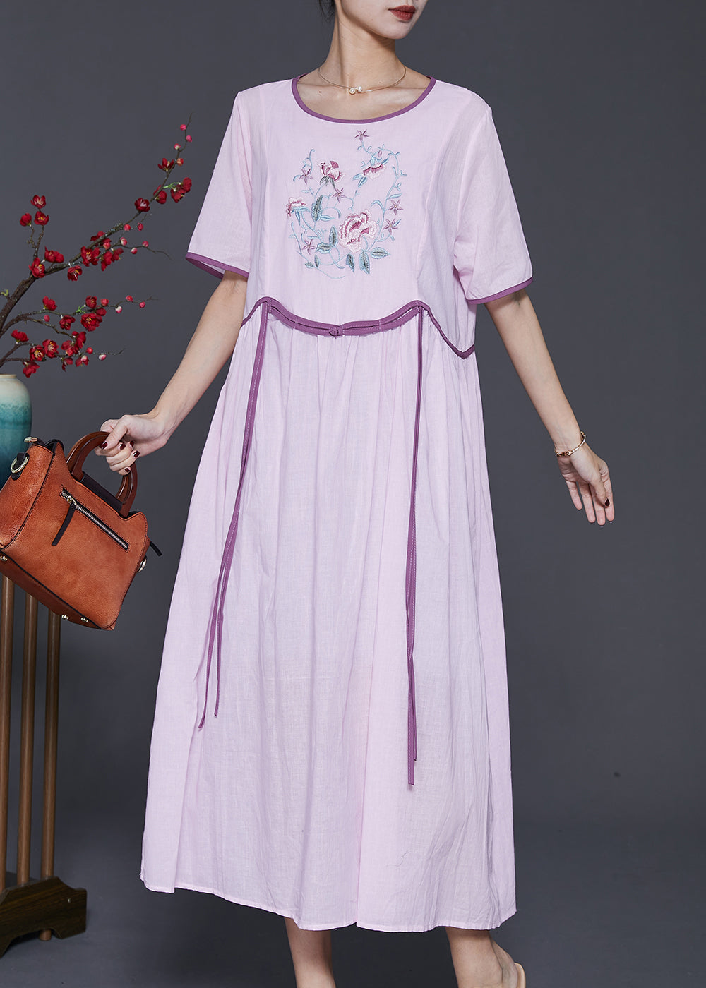 Gracefully Styled Dress for Any Occasion