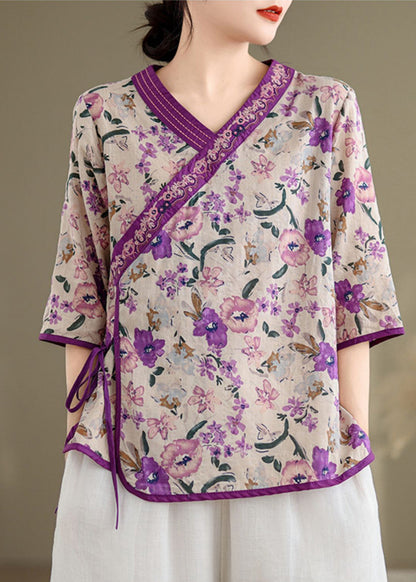 A Vintage Style Shirt with Delicate Timeless Details