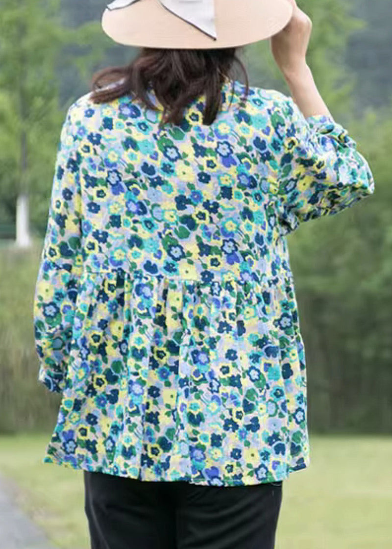 Well Tailored Top with a Graceful Silhouette