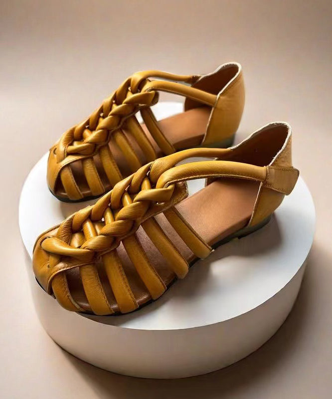 Graceful Orthopedic Sandals for Modern Look