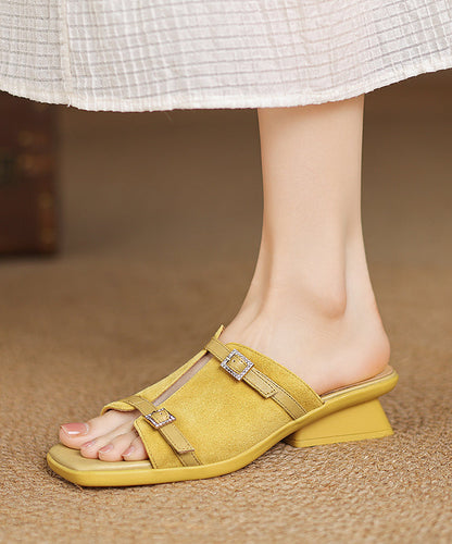 Chic Orthopedic Sandals with Unique Design