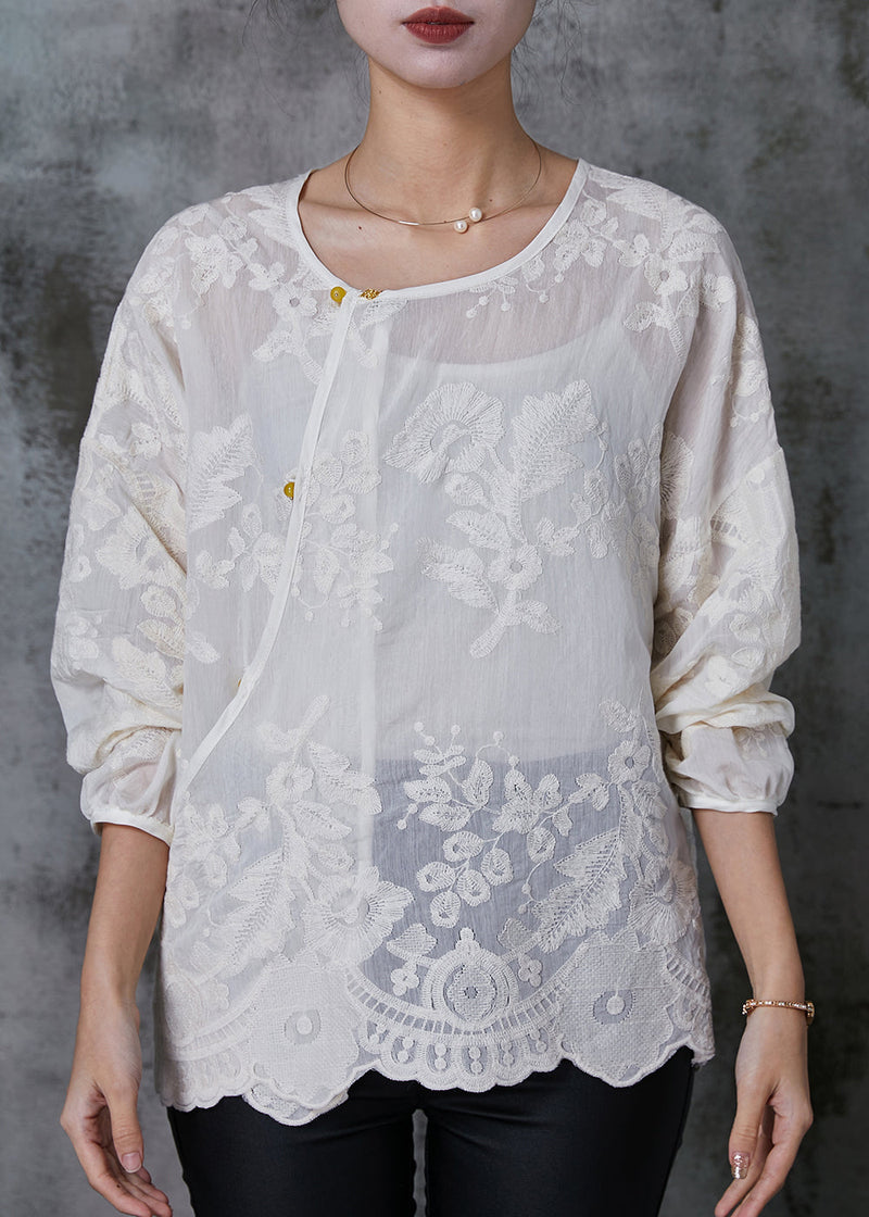 Classic Vintage Shirt with a Flattering Fit