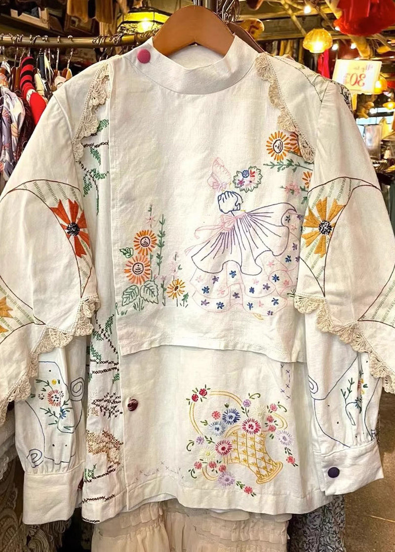 Effortlessly Elegant Blouse with a Timeless Design