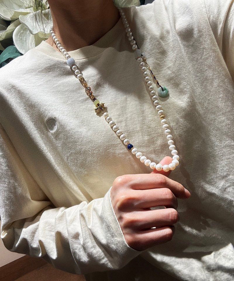 Romantic Pearl Necklace for Special Moments