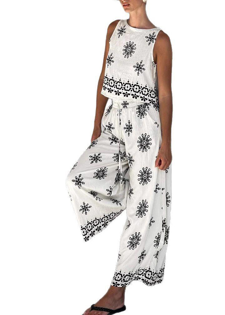 Beautifully Crafted Pants in a Classic Style